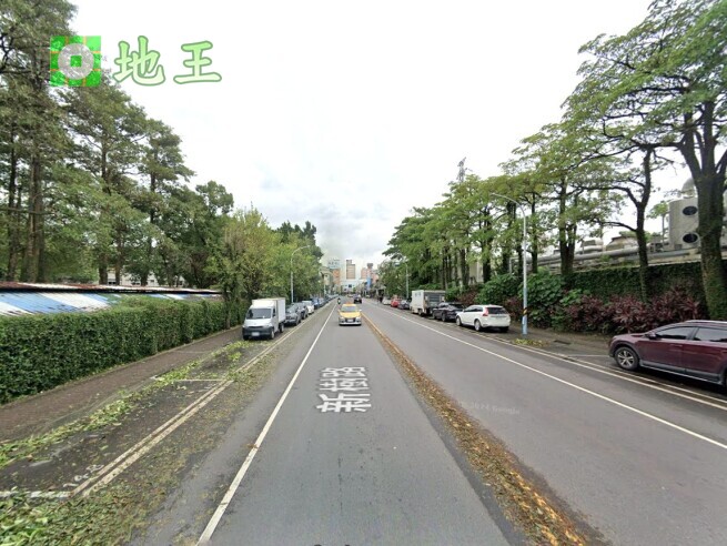 新北市 新莊區 新樹路廠房出售｜2500坪合法透天廠房｜附卸貨碼頭｜近COSTCO 物件編號 19913