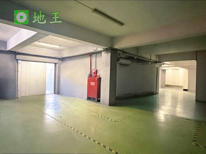 新北市 新莊區 新樹路廠房出售｜2500坪合法透天廠房｜附卸貨碼頭｜近COSTCO 物件編號 19913