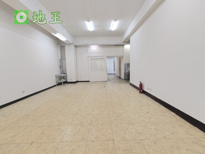 新北市 新北產業園區 五X路廠辦出租｜82坪合法廠辦｜近新北產業園區 物件編號 20195