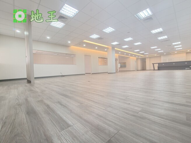 新北市 新北產業園區 五X路廠辦出租｜230坪質感廠辦｜近捷運｜可工廠登記 物件編號 20068