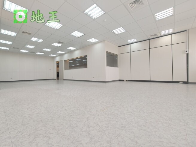 新北市 新北產業園區 五X路廠辦出租｜230坪質感廠辦｜近捷運｜可工廠登記 物件編號 20068
