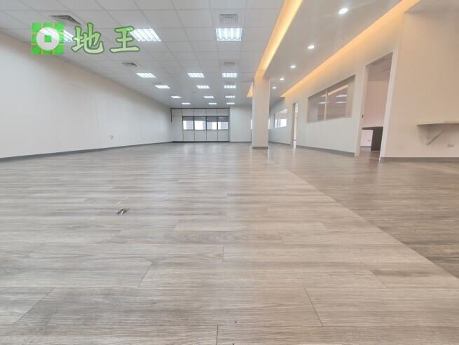 新北市 新北產業園區 五X路廠辦出租｜230坪質感廠辦｜近捷運｜可工廠登記 物件編號 20068