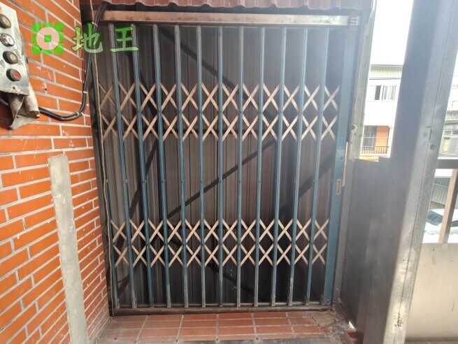 新北市 新莊區 化成路活巷內廠房出租｜300坪透天廠房｜整棟使用｜可工廠登記 物件編號 20319