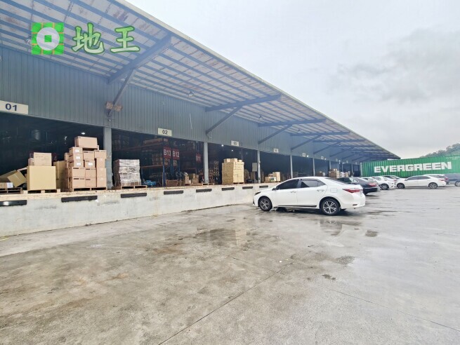 新北市 八里區 八里台64五分鐘鐵皮屋倉庫出租｜1800坪大型物流倉庫 物件編號 20521