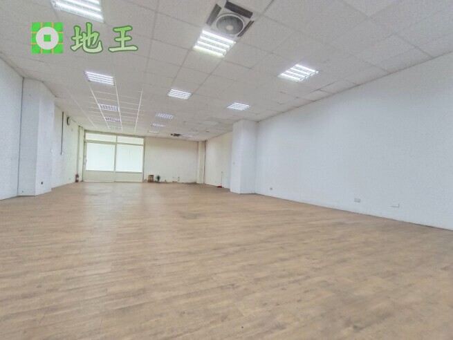 新北市 三重區 近光復路廠辦出售｜81坪合法廠辦｜一樓+樓上｜40呎貨櫃可達 物件編號 20558