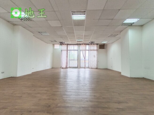 新北市 三重區 近光復路廠辦出售｜81坪合法廠辦｜一樓+樓上｜40呎貨櫃可達 物件編號 20558