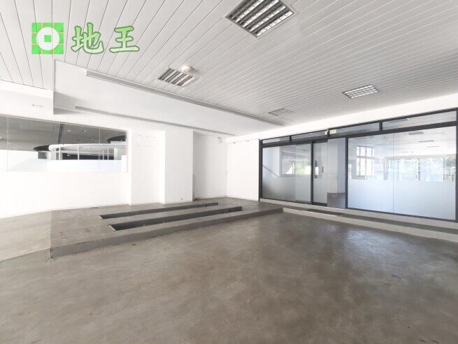 新北市 板橋區 縣民大道附近廠辦出租｜292坪合法廠辦｜近板橋車站｜雙貨梯 物件編號 20584