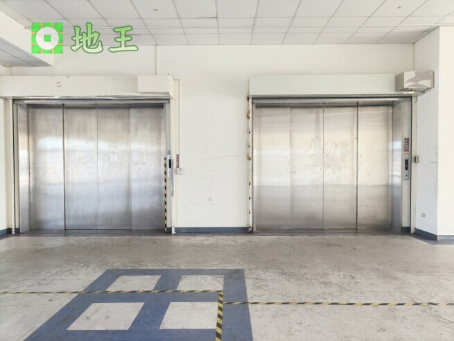 新北市 板橋區 縣民大道廠辦出租｜3706坪合法廠辦｜可分層出租｜近板橋車站 物件編號 20587