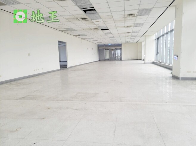 新北市 樹林區 樹林車站附近廠辦出租｜1372坪｜貨梯2部｜20呎貨櫃可卸貨 物件編號 20595