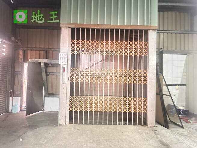 新北市 樹林區 鎮前街401坪廠房出租｜挑高4.5米｜廠辦住合一 物件編號 20625