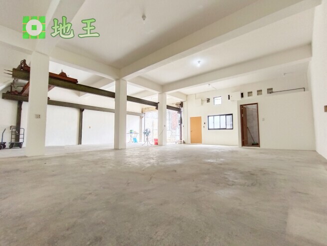 新北市 新莊區 頭前庄捷運廠房出租｜120坪廠房＋50坪空地｜可停5–8台車 物件編號 20635