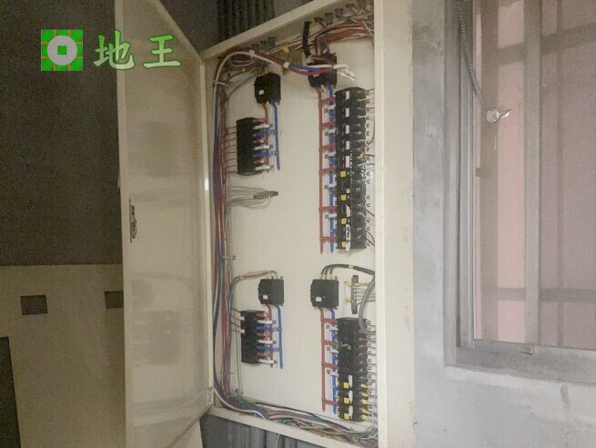 新北市 三重區 正義北路廠房出租｜232坪地點佳｜車潮人潮多 物件編號 20645