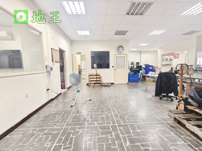 新北市 新北產業園區 五X路廠房出售｜177.2坪附汽機車位｜挑高4.5米 物件編號 20648