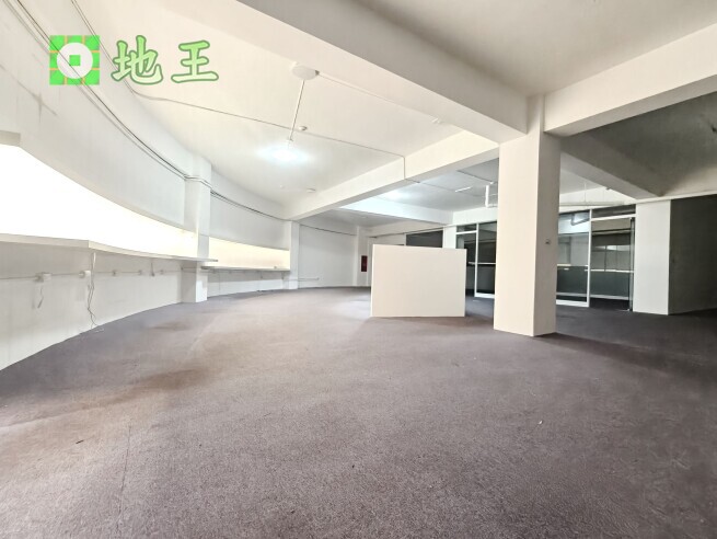 新北市 新北產業園區 五X路廠辦出租｜305坪一樓廠辦｜挑高5.65米｜近捷運 物件編號 20564