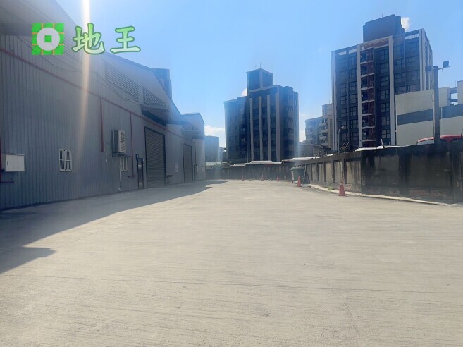 新北市 樹林區 新興街296坪鐵皮屋廠房出租｜挑高7.8米、40呎貨櫃可進出 物件編號 20692